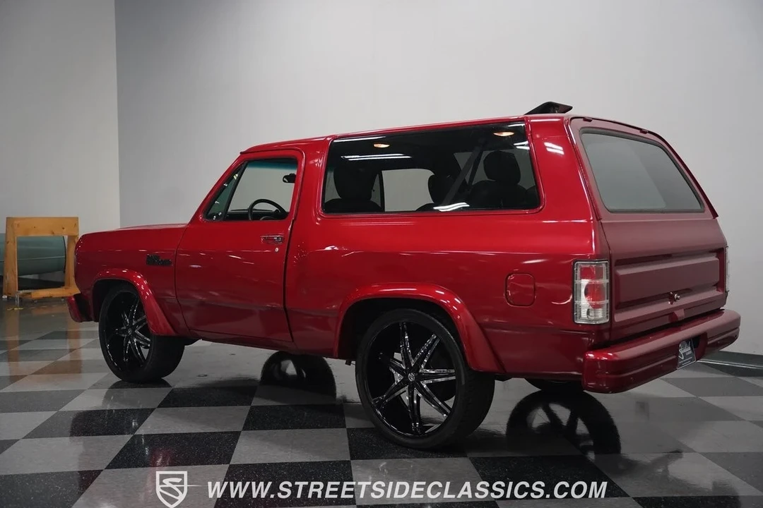 1992 Dodge Ramcharger - Image 12 of 12