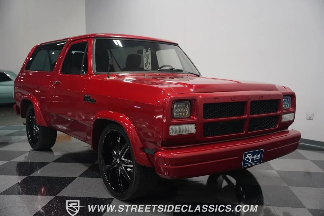1992 Dodge Ramcharger - Image 20 of 21