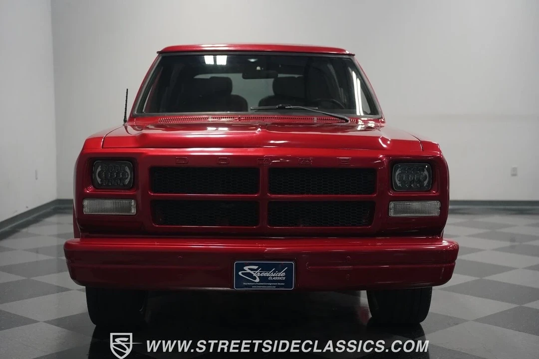 1992 Dodge Ramcharger - Image 6 of 12