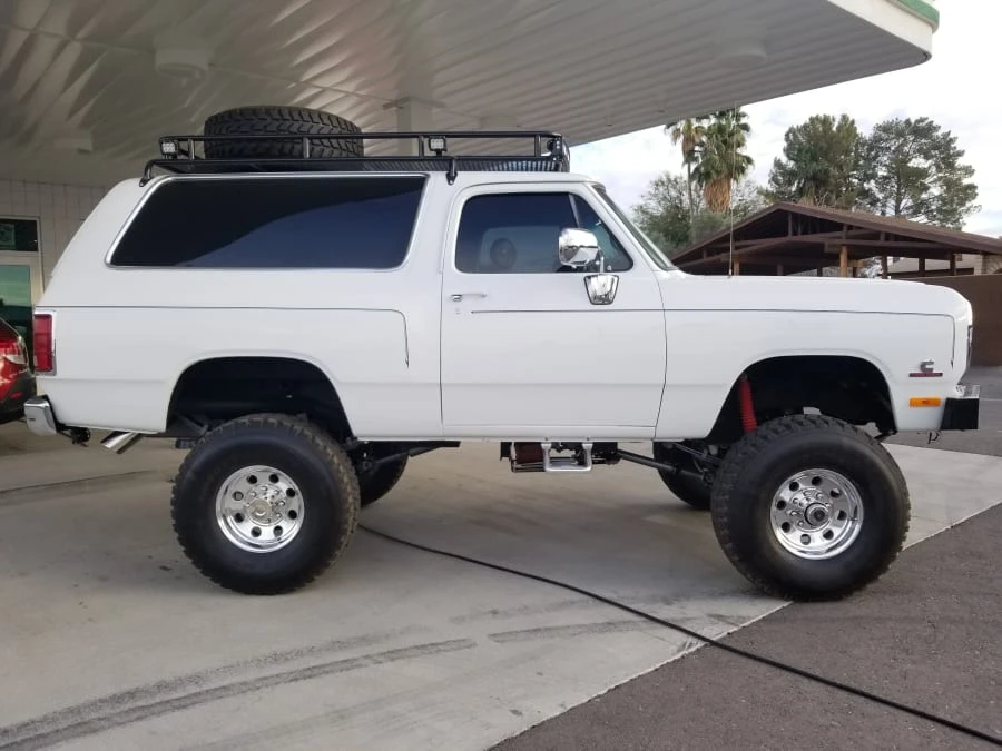 1992 Dodge Ramcharger - Image 2 of 12