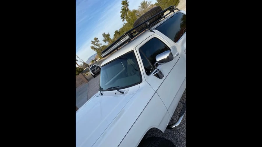 1992 Dodge Ramcharger - Image 6 of 12