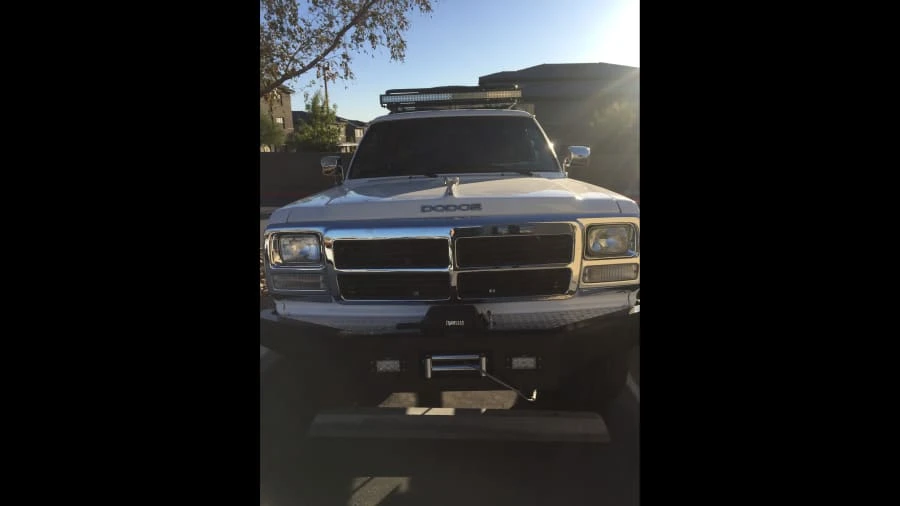 1992 Dodge Ramcharger - Image 8 of 12