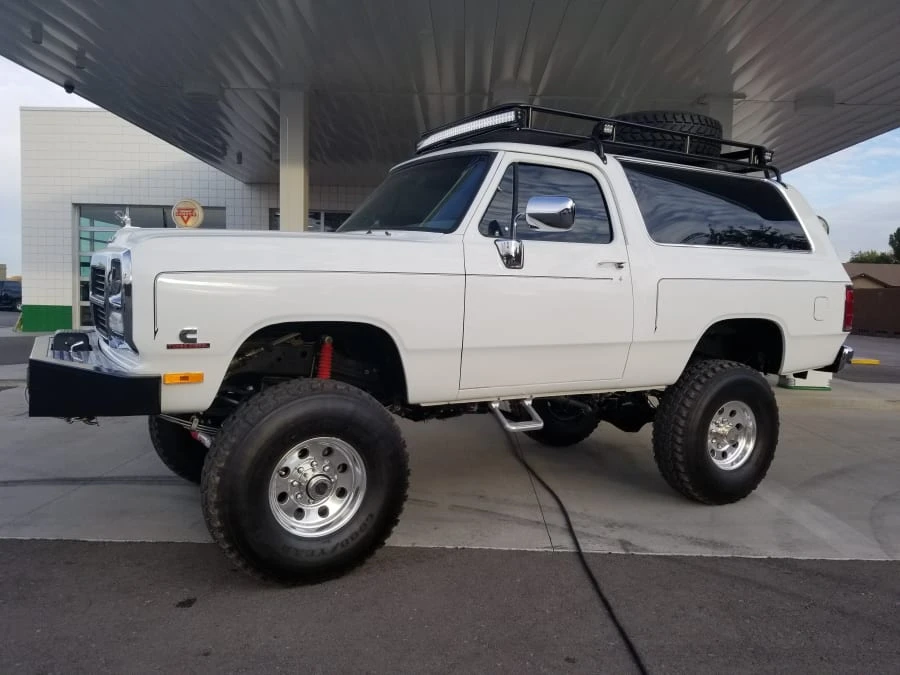 1992 Dodge Ramcharger - Image 2 of 12
