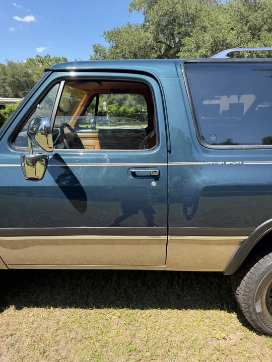 1992 Dodge Ramcharger - Image 6 of 16