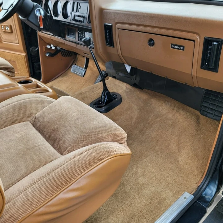 1992 Dodge Ramcharger - Image 8 of 13