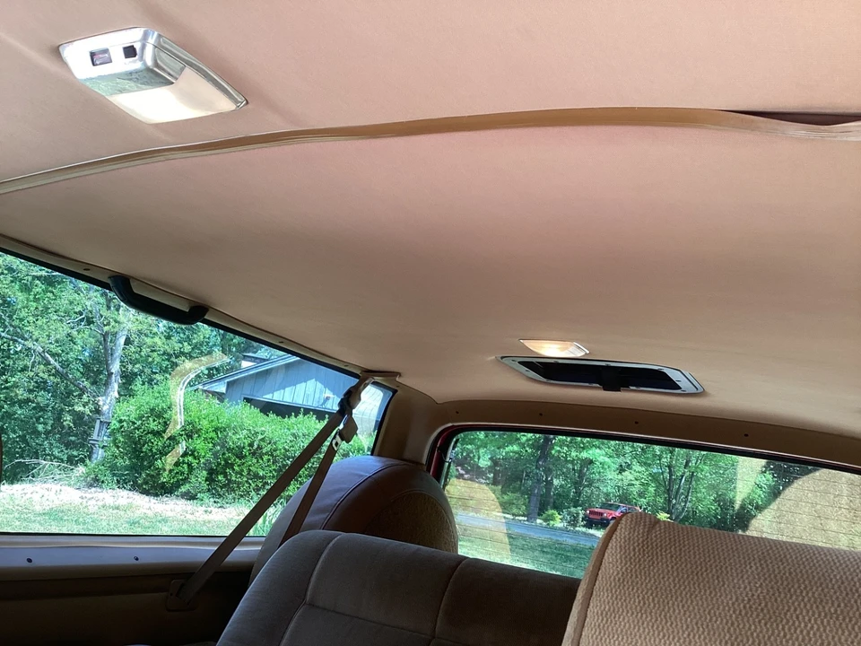 1992 Dodge Ramcharger - Image 9 of 21