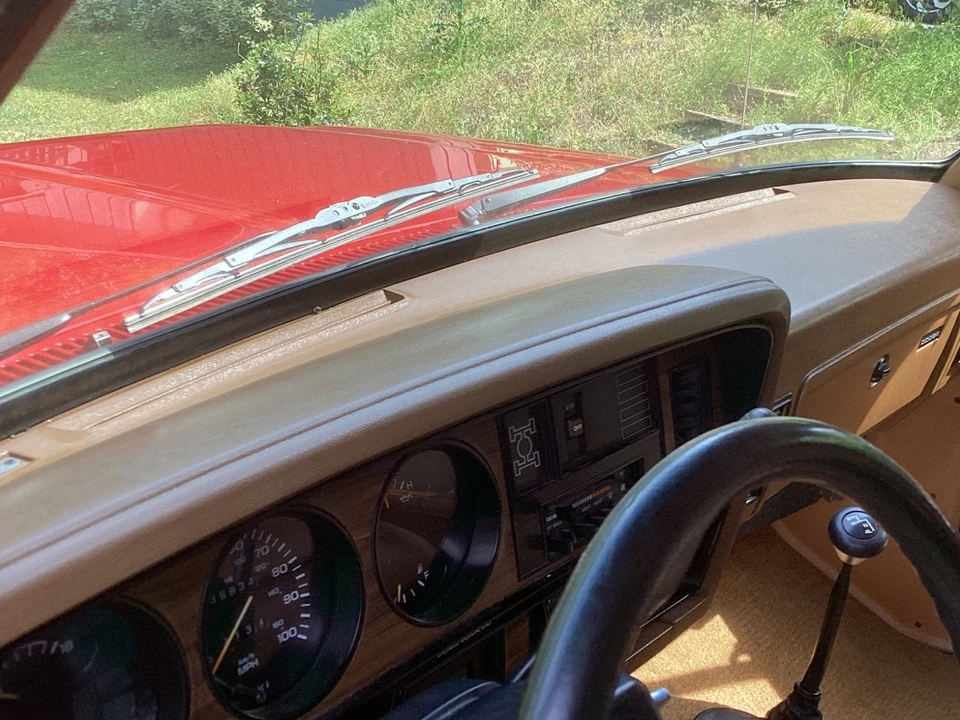 1992 Dodge Ramcharger - Image 14 of 21