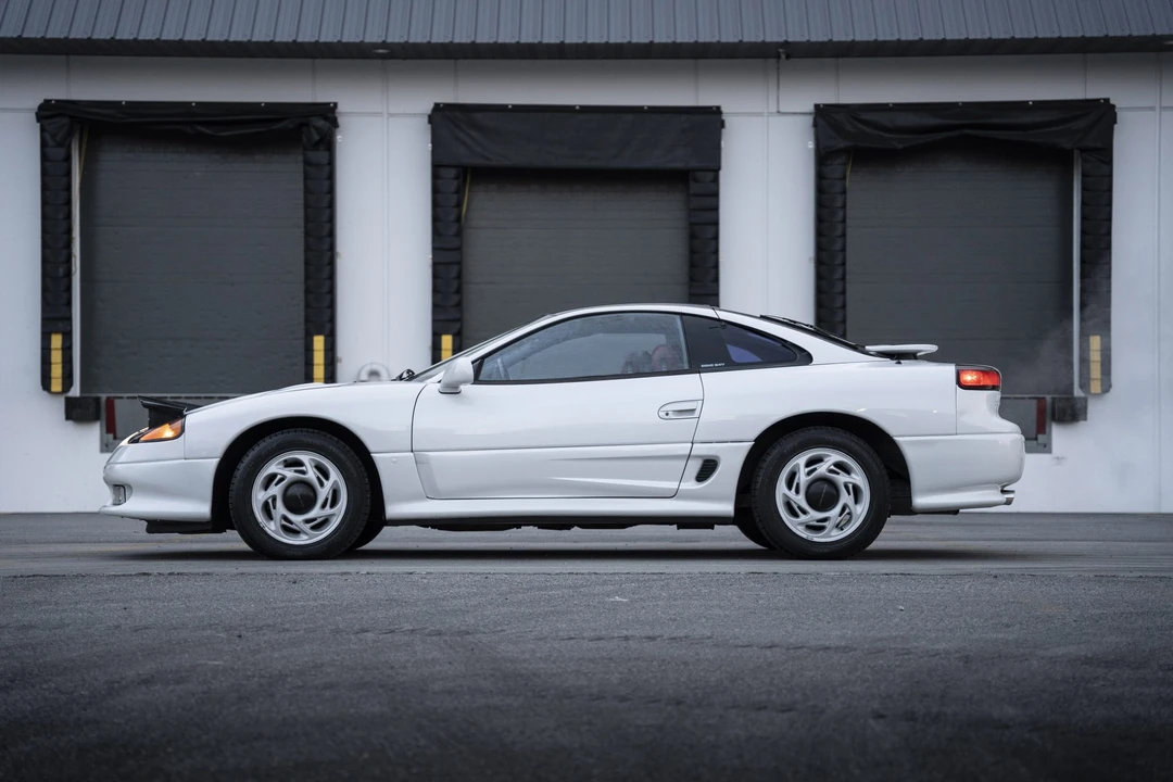 1992 Dodge Stealth - Image 2 of 31