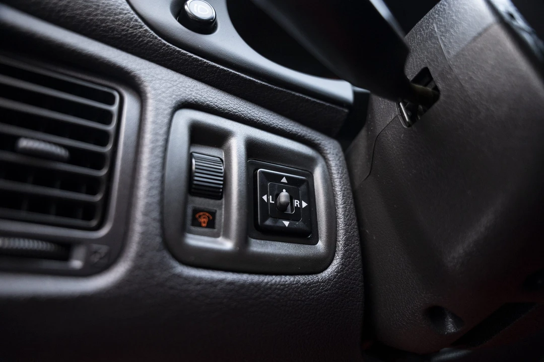 1992 Dodge Stealth - Image 25 of 31