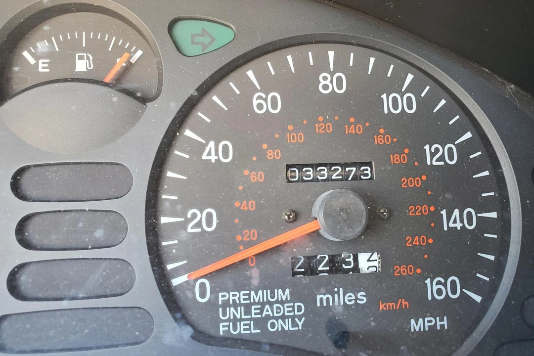 1992 Dodge Stealth - Image 21 of 31