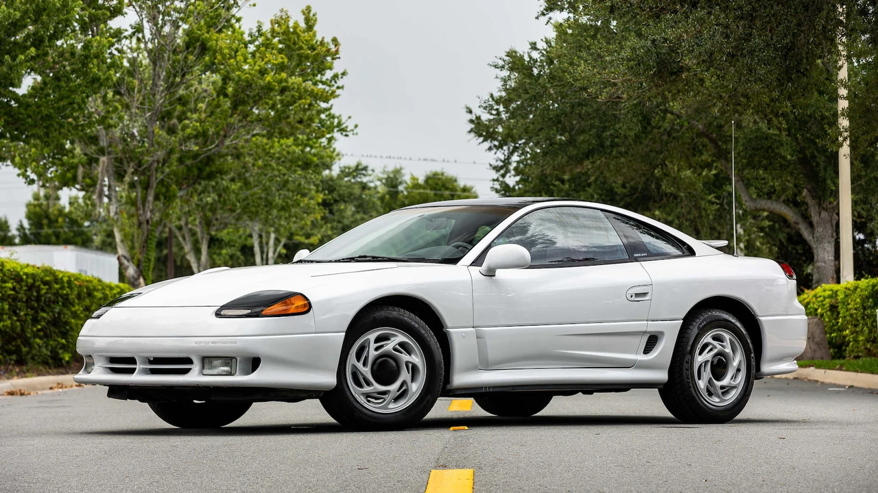 1992 Dodge Stealth - Image 2 of 27
