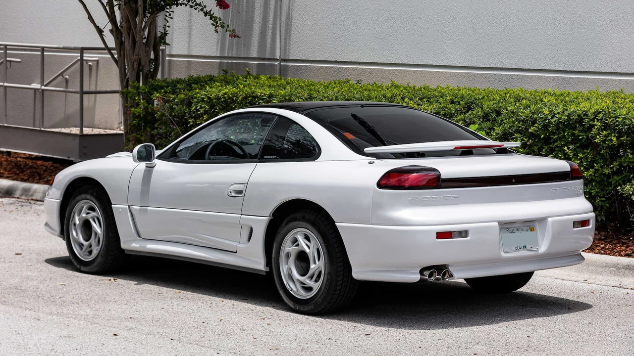 1992 Dodge Stealth - Image 3 of 27