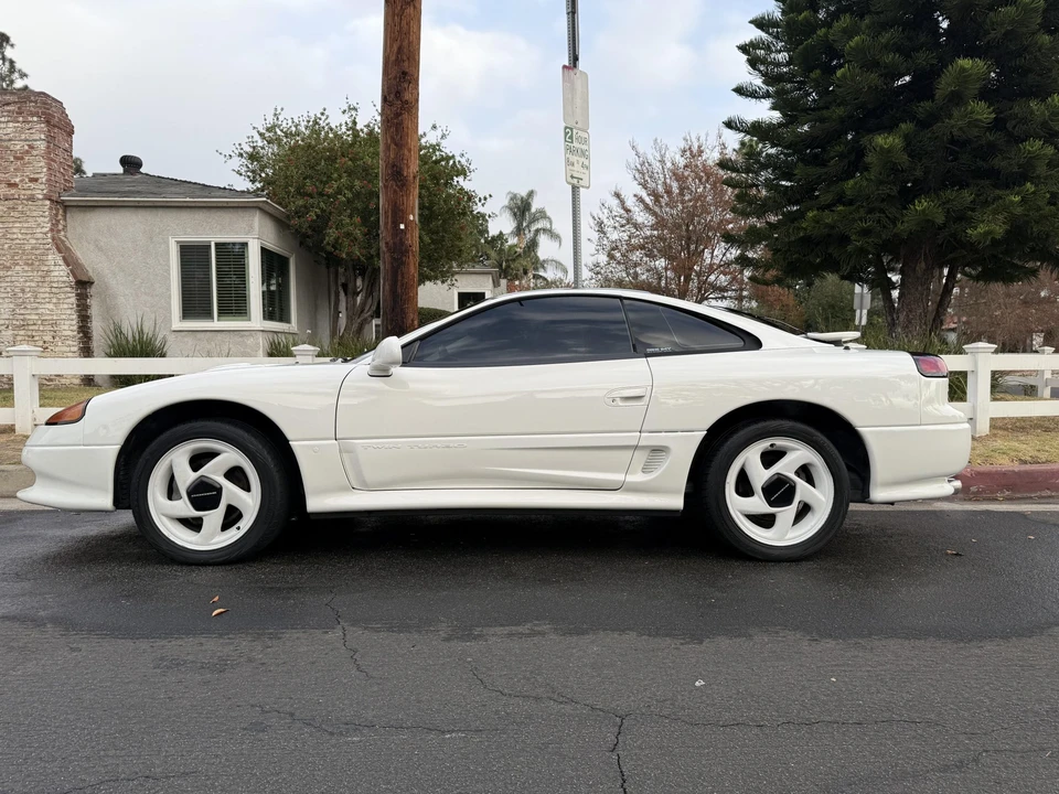 1992 Dodge Stealth - Image 7 of 31