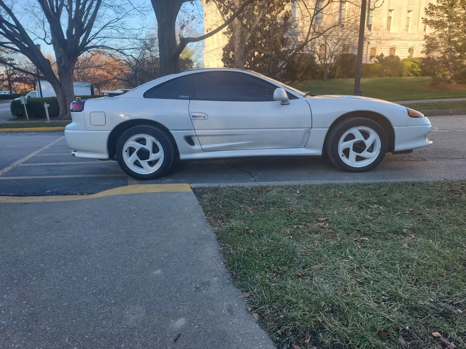 1992 Dodge Stealth - Image 25 of 31