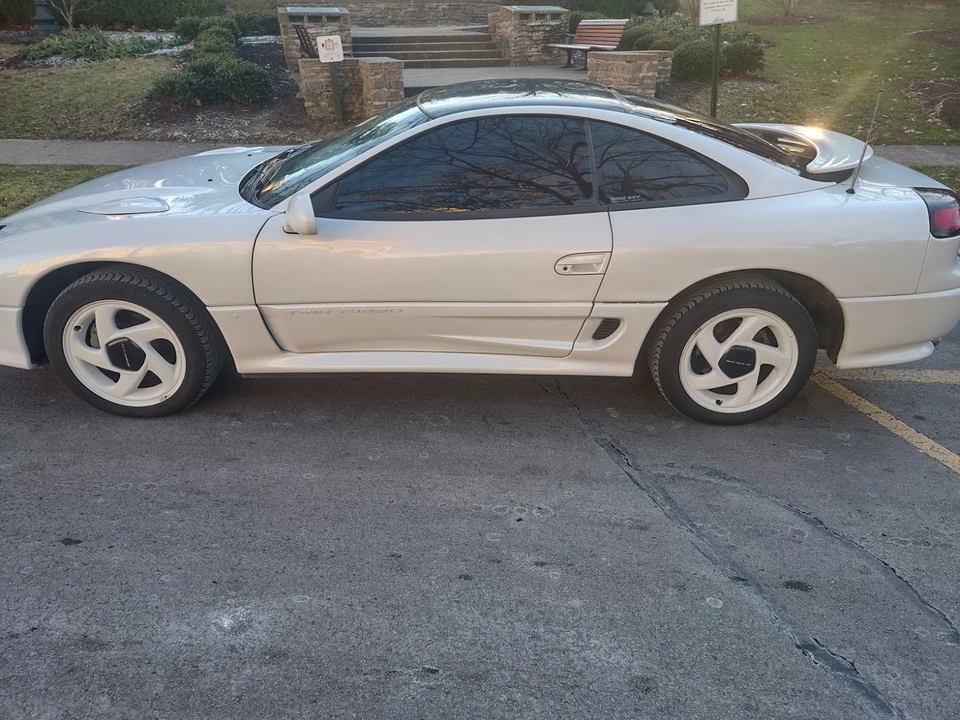 1992 Dodge Stealth - Image 9 of 31