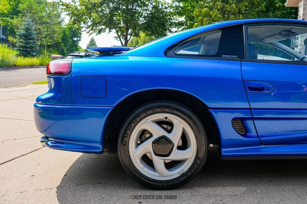 1992 Dodge Stealth - Image 10 of 12