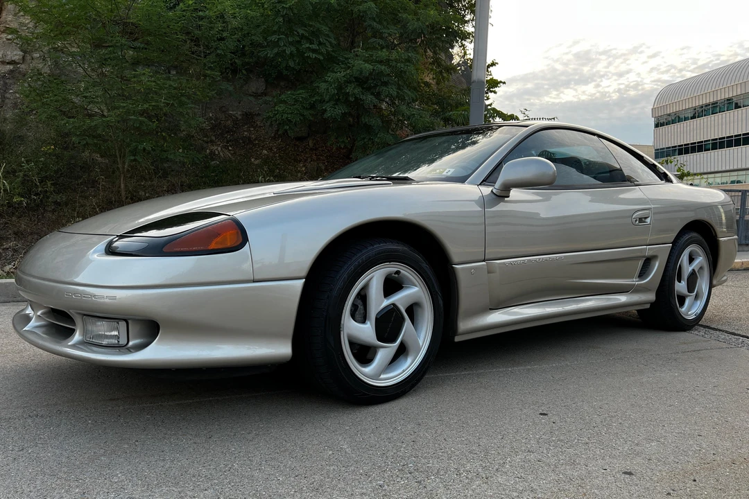 1992 Dodge Stealth - Image 9 of 31