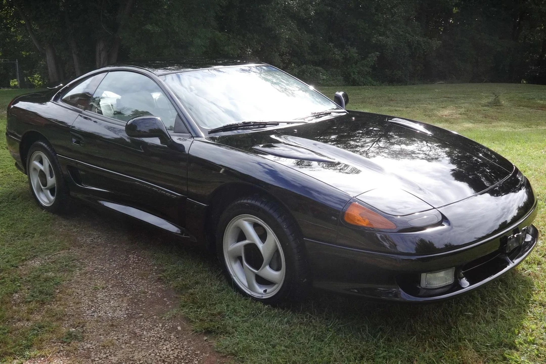 1992 Dodge Stealth - Image 2 of 10