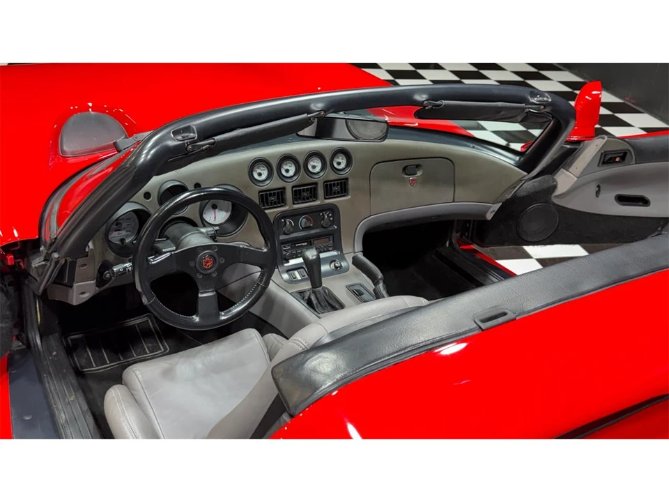 1992 Dodge Viper 1st Gen - Image 2 of 31