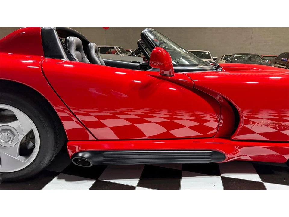 1992 Dodge Viper 1st Gen - Image 23 of 31