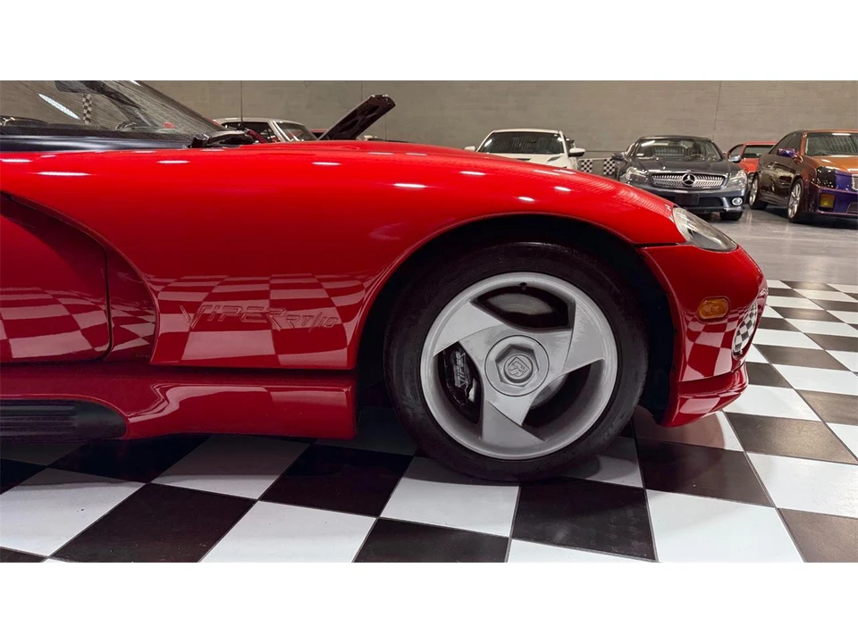 1992 Dodge Viper 1st Gen - Image 24 of 31