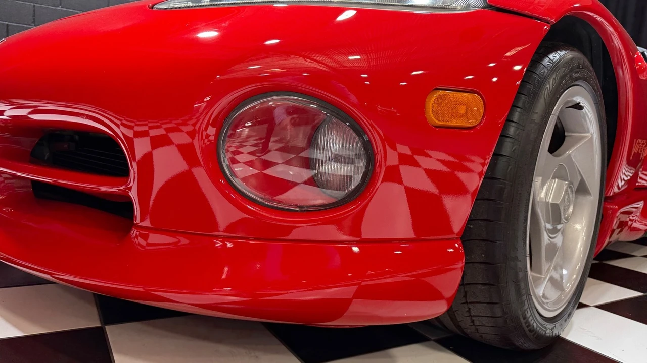 1992 Dodge Viper 1st Gen - Image 28 of 31