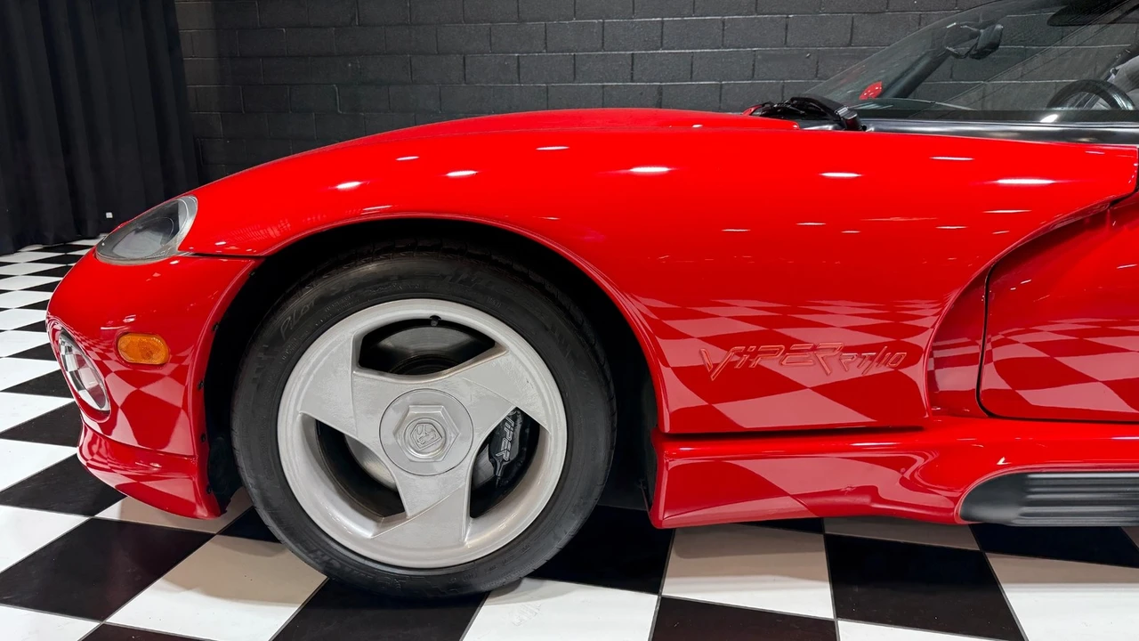 1992 Dodge Viper 1st Gen - Image 20 of 31