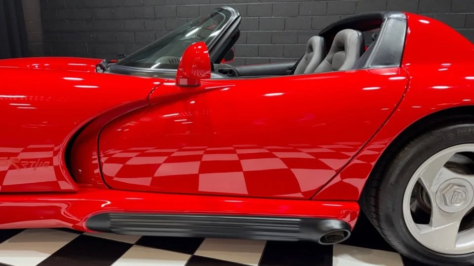 1992 Dodge Viper 1st Gen - Image 19 of 20