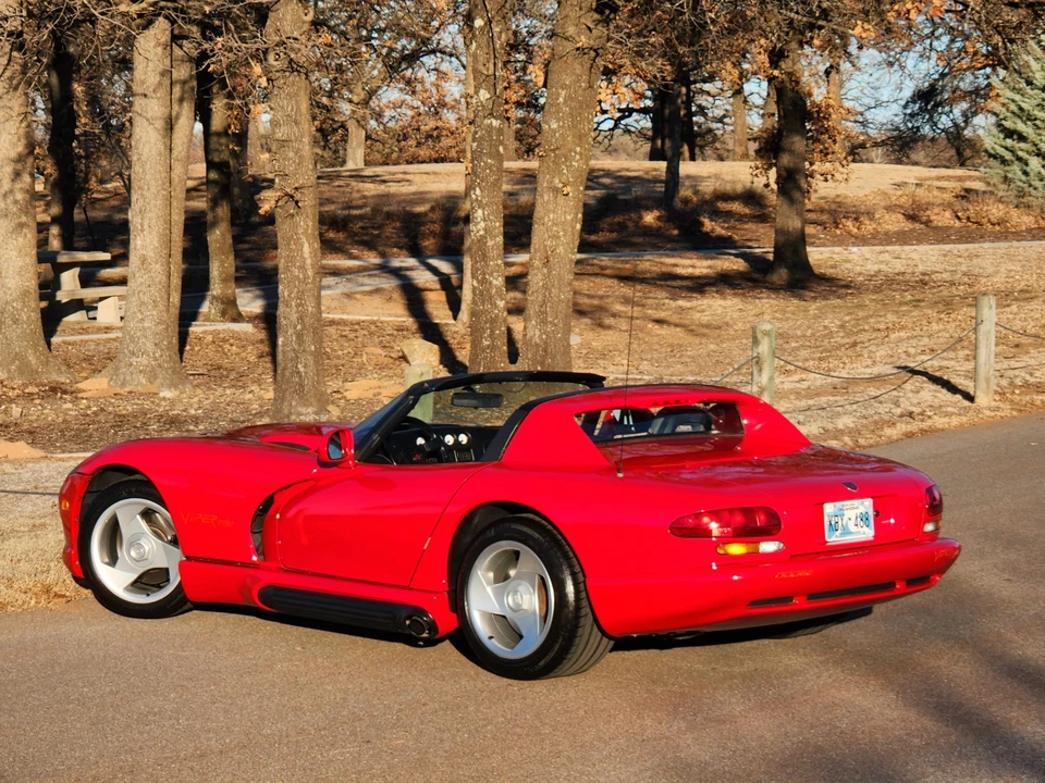 1992 Dodge Viper 1st Gen - Image 19 of 31