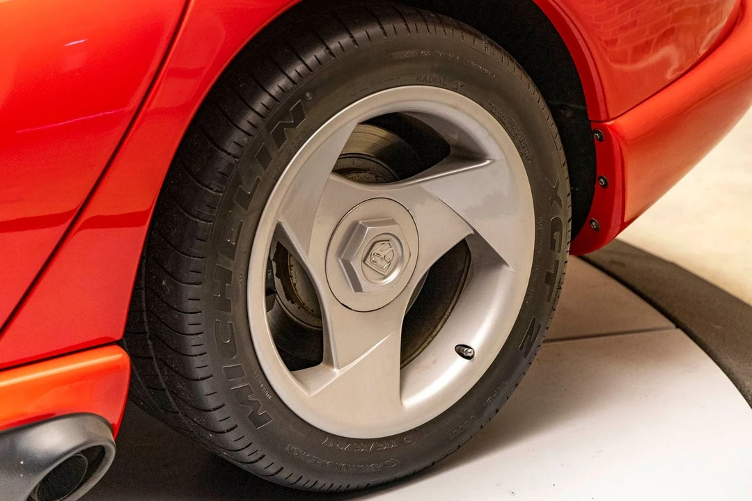 1992 Dodge Viper 1st Gen - Image 14 of 24