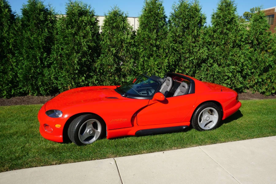 1992 Dodge Viper 1st Gen - Image 2 of 10