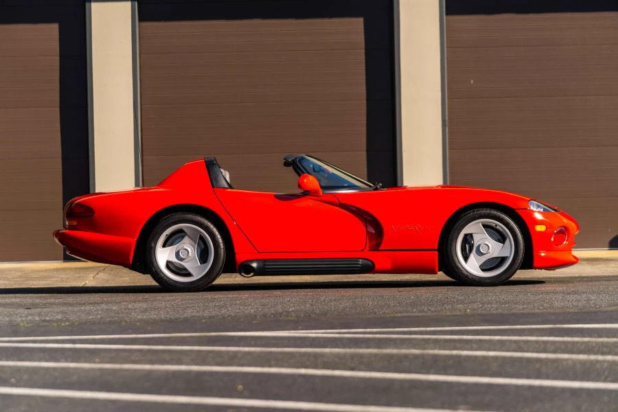 1992 Dodge Viper 1st Gen - Image 2 of 31