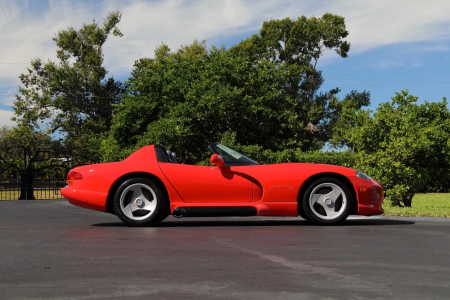 1992 Dodge Viper 1st Gen - Image 2 of 31