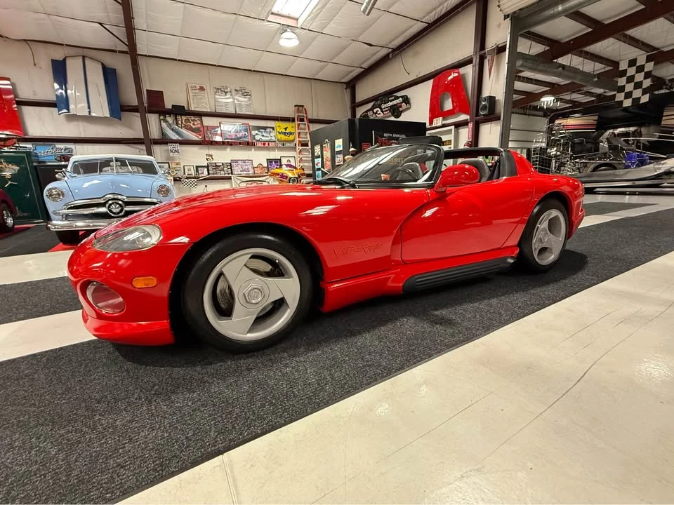 1992 Dodge Viper 1st Gen - Image 18 of 20
