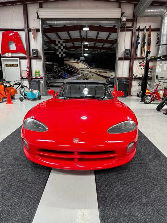 1992 Dodge Viper 1st Gen - Image 2 of 20