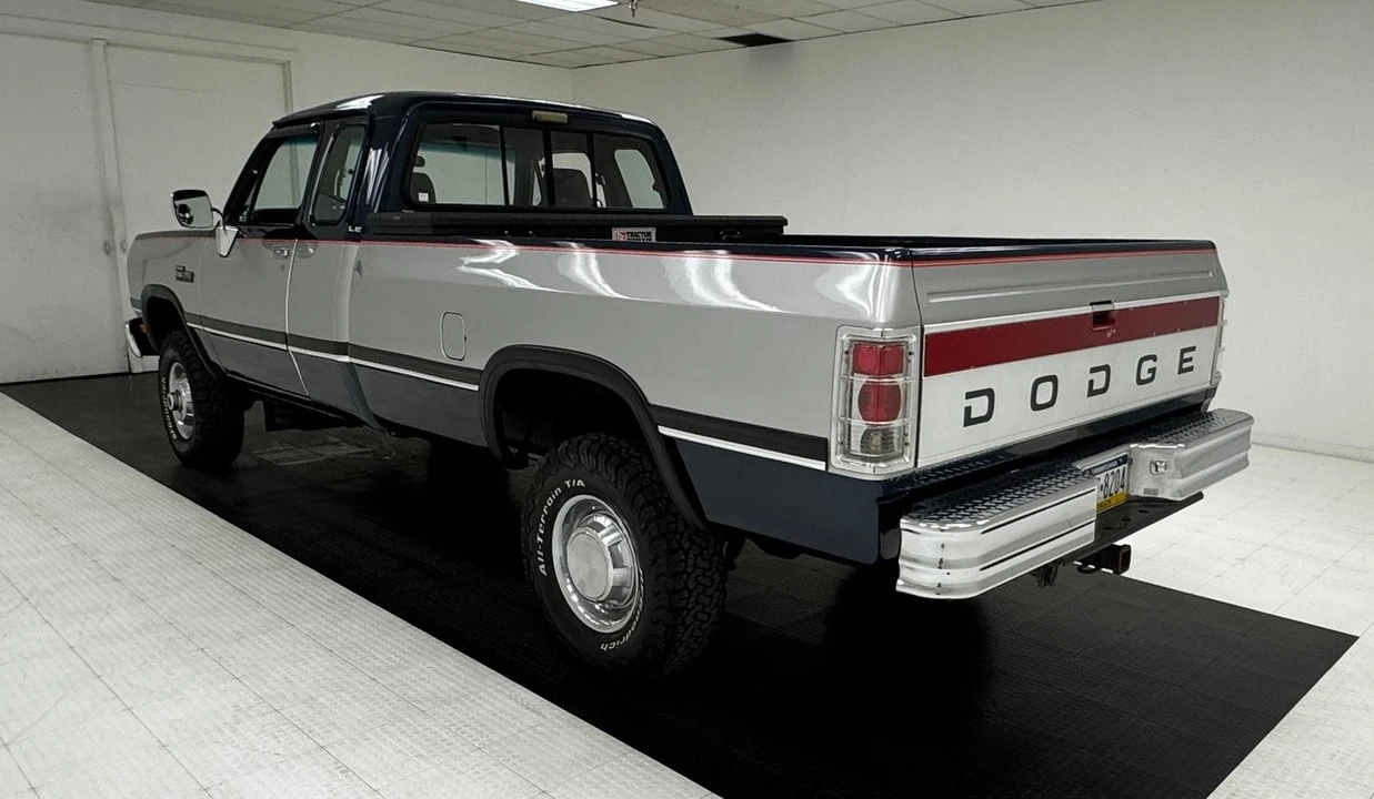 1992 Dodge Ram 1st Gen - Image 3 of 12