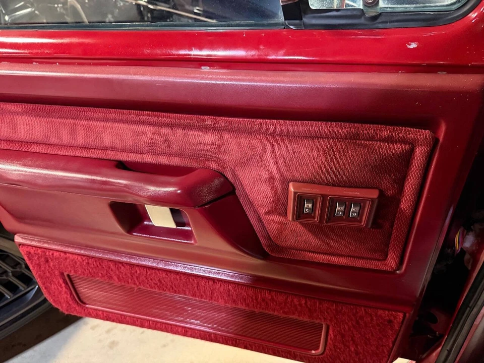 1992 Dodge Ram 1st Gen - Image 2 of 10