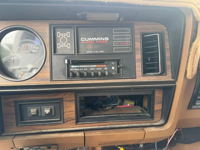 1992 Dodge D Series - Image 15 of 30