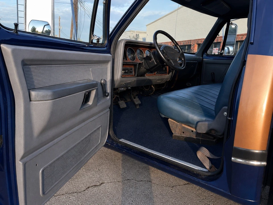 1992 Dodge Power Wagon - Image 9 of 13