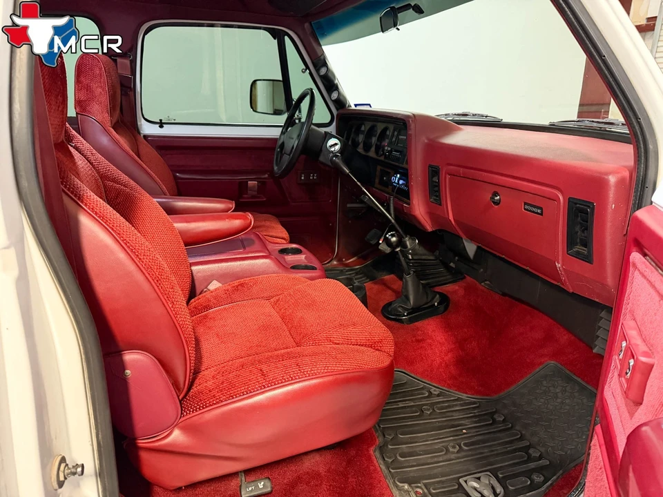 1992 Dodge Ram 1st Gen - Image 25 of 31