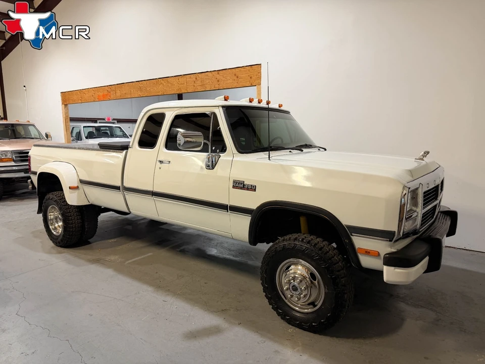 1992 Dodge Ram 1st Gen - Image 16 of 31