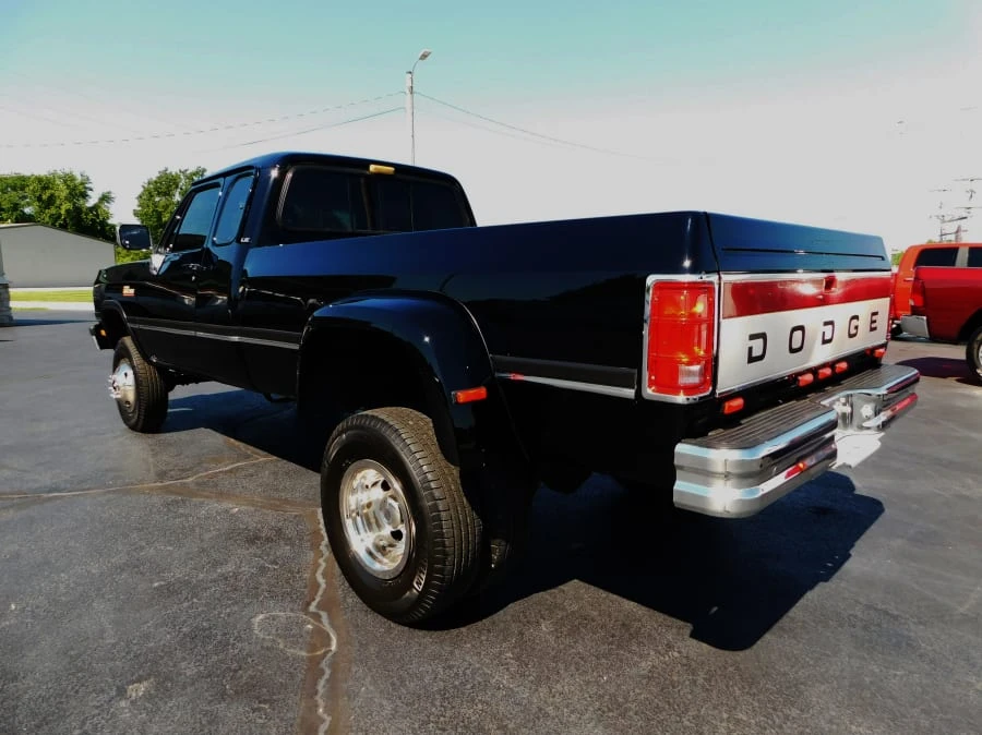 1992 Dodge Ram 1st Gen - Image 3 of 9