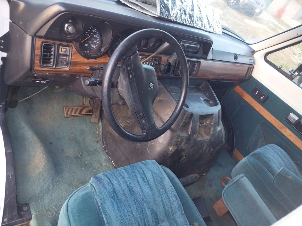 1992 Dodge Ram Van - Image 5 of 10