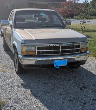 1992 Dodge Dakota Regular Cab Short Box V6 2WD