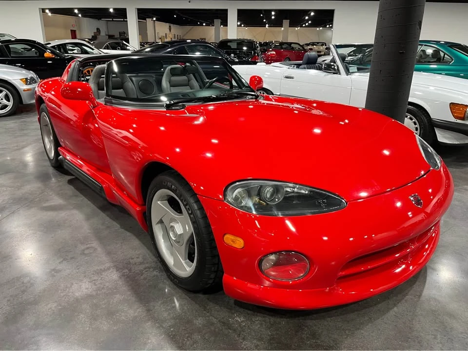 1992 Dodge Viper 1st Gen - Image 2 of 10