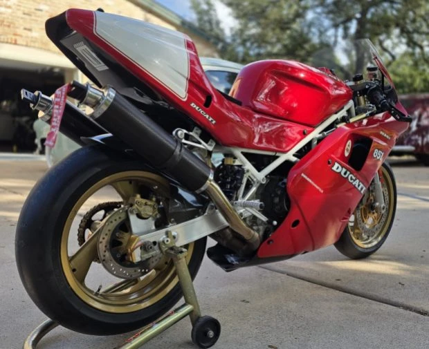 1992 Ducati 851 - Image 2 of 6