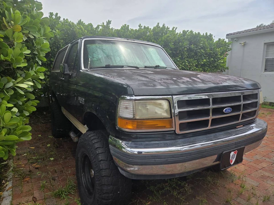 1992 Ford Bronco 5th Gen - Image 3 of 9