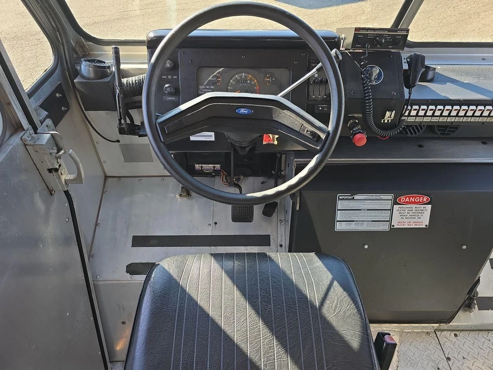 1992 Ford Econoline Van - Image 6 of 12