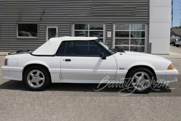 1992 Ford Mustang GT 3rd Gen - Image 9 of 9