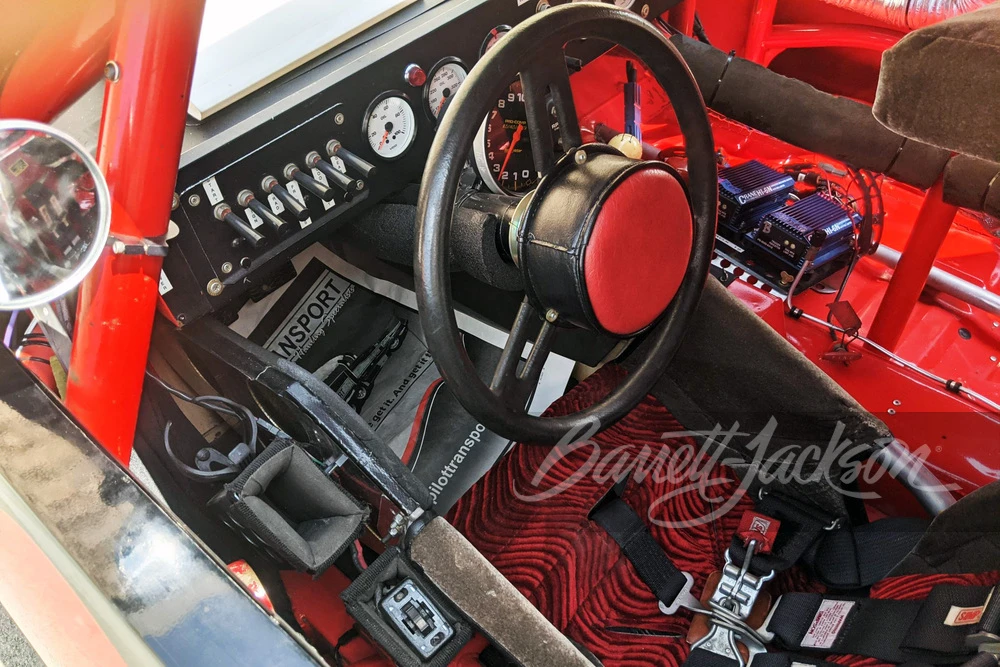 1992 Ford Thunderbird 10th Gen - Image 11 of 31